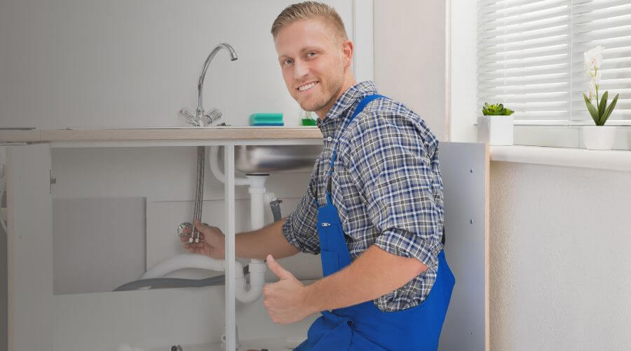 Professional tankless water heater installation in De Soto, MO